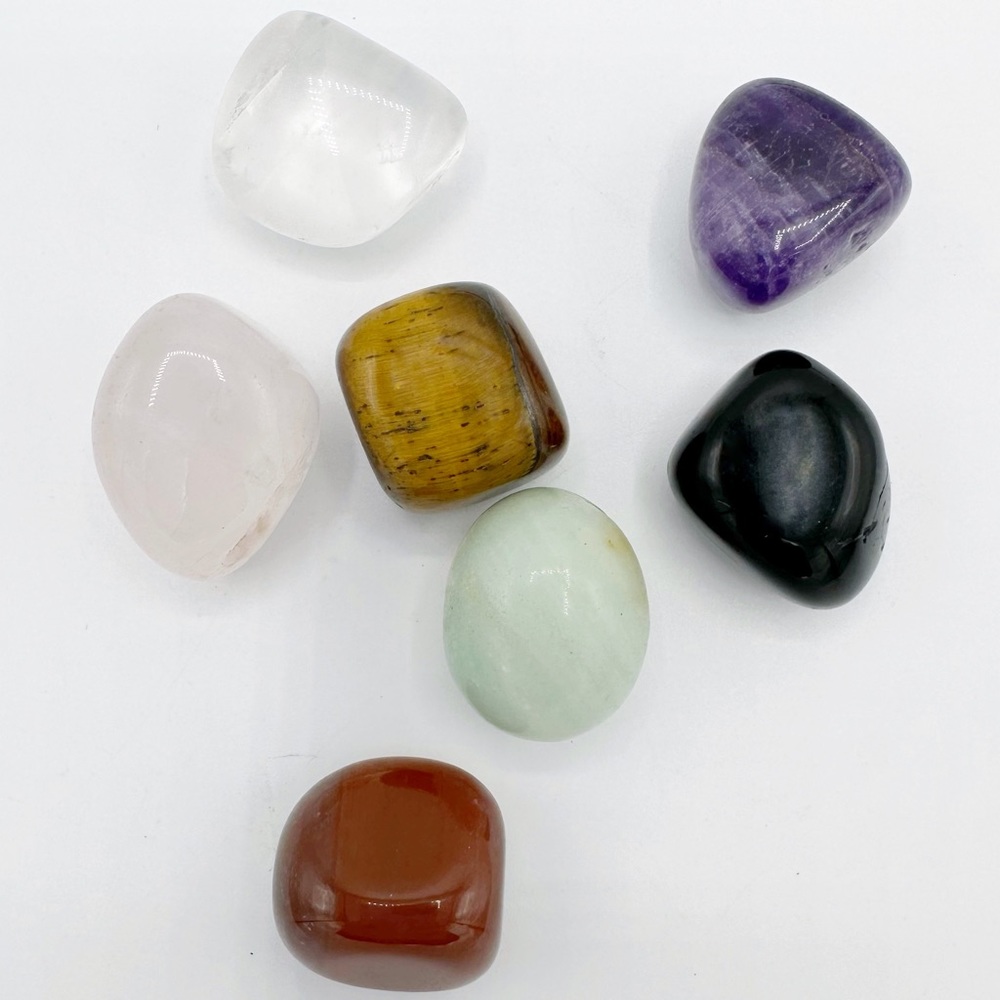 7 Chakra Tumbled Stone Set Pocket Meditation Stones with Guide and Bag. - Picture 3 of 6